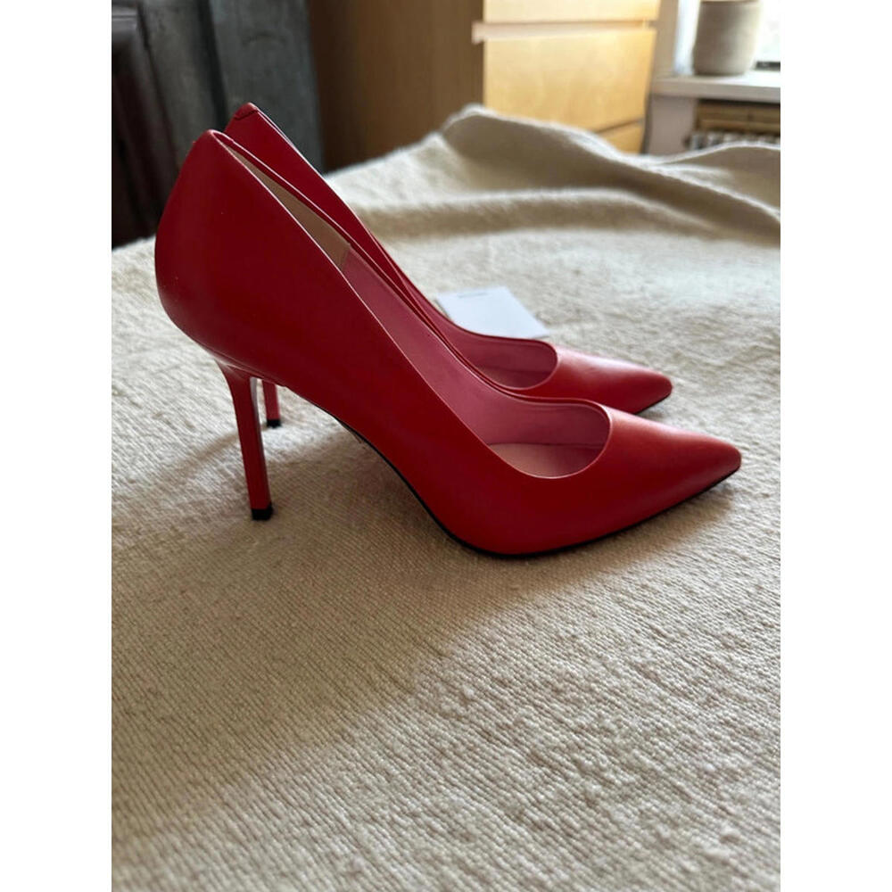 Max Mara Marella Red Leather Pumps – Size 7 – Never Worn